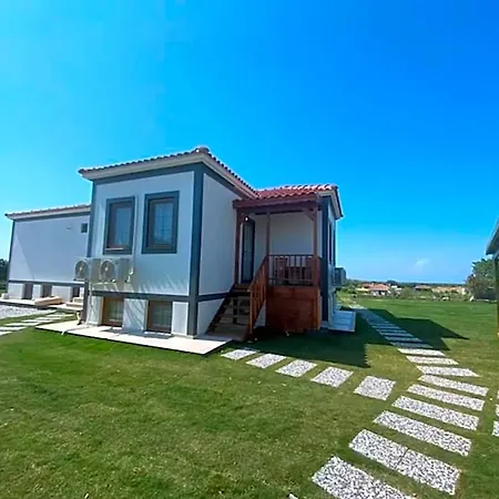 Tinos & Bag Evi 3*