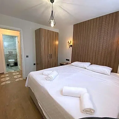 Tinos & Bag Evi 12 Yas Uestue Hotel Bozcaada