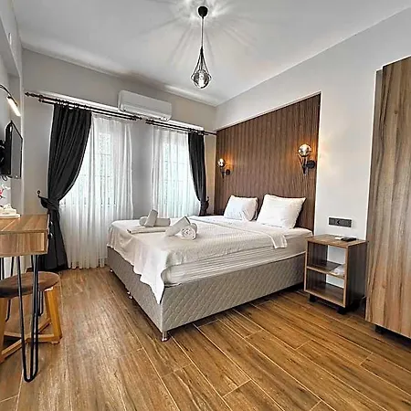 Tinos & Bag Evi 12 Yas Uestue Hotel 3*