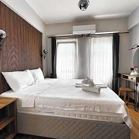 Tinos & Bag Evi 12 Yas Uestue Hotel Bozcaada